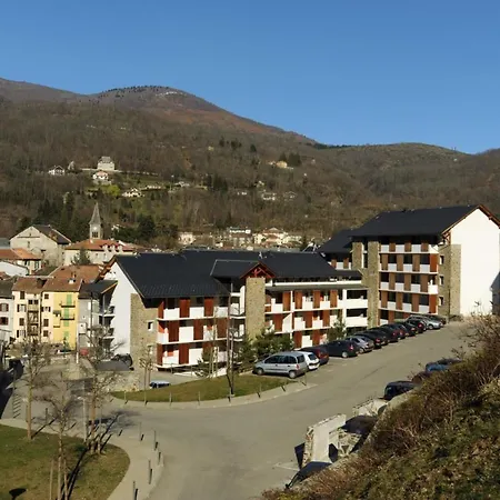 Les Trois Domaines S2 * Ax-les-Thermes