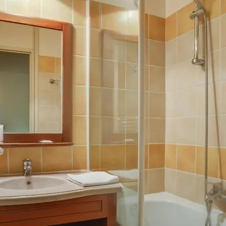 Les Trois Domaines S2 Resort Ax-les-Thermes